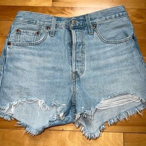 High waisted 501 levi shorts